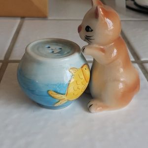 Salt and pepper shakers